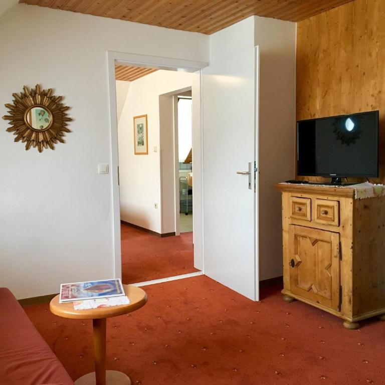Apfelwirt - Doppel-/Zweibettzimmer mit Aussicht - 5
