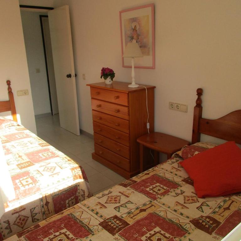 Blaumar B38 - Two-Bedroom Apartment - 22