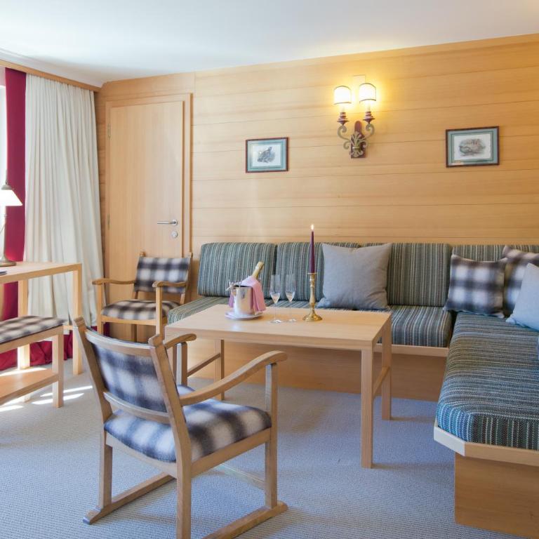 Hotel Angela - Superior Junior Suite - 8