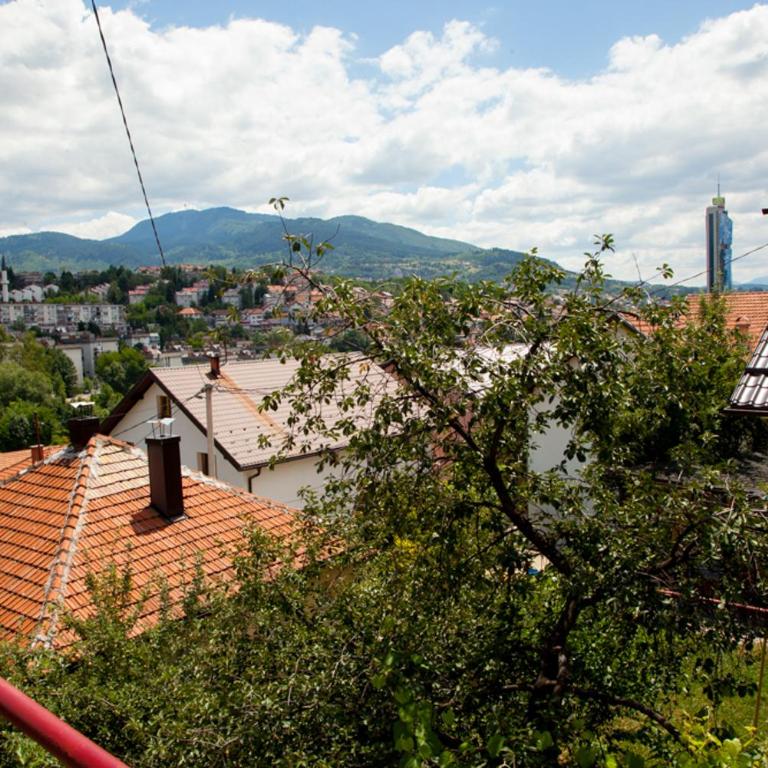 Lavender House - Apartment with Garden View - 19