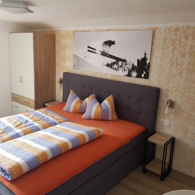 Gasthof Pension Santeler - Double Room with Balcony - 5