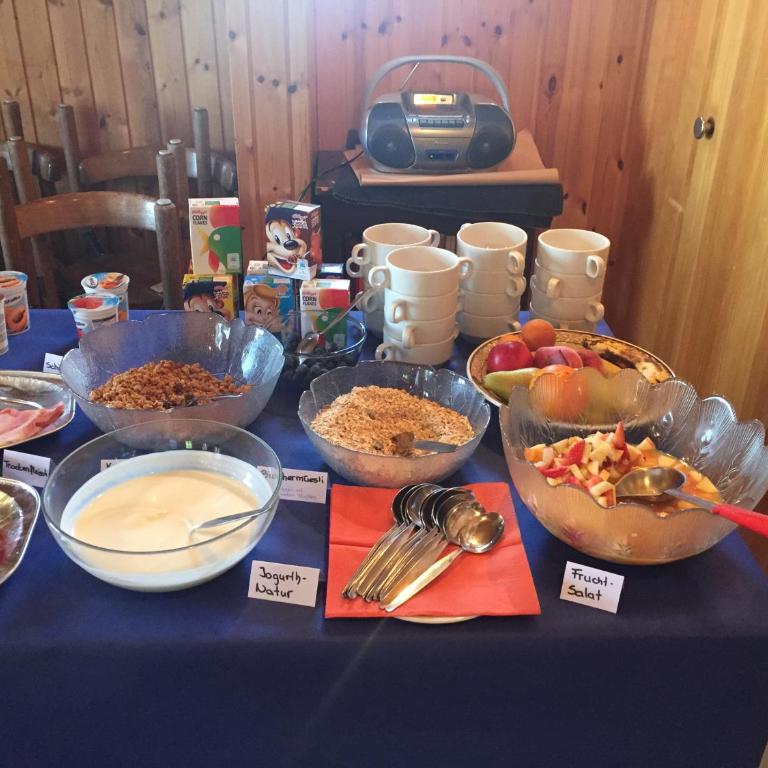 Gruppenhaus im Walliser Alpstyle - Etagenbett im gemischten Schlafsaal - 6
