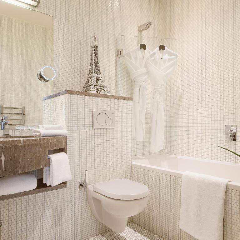 B Montmartre - Chambre Double Supérieure - 1