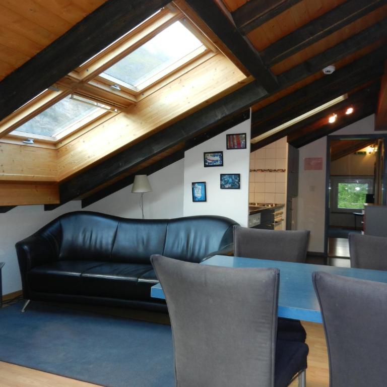 Artist Apartments & Hotel Garni - Apartment mit 2 Schlafzimmern und Blick auf das Matterhorn - 11