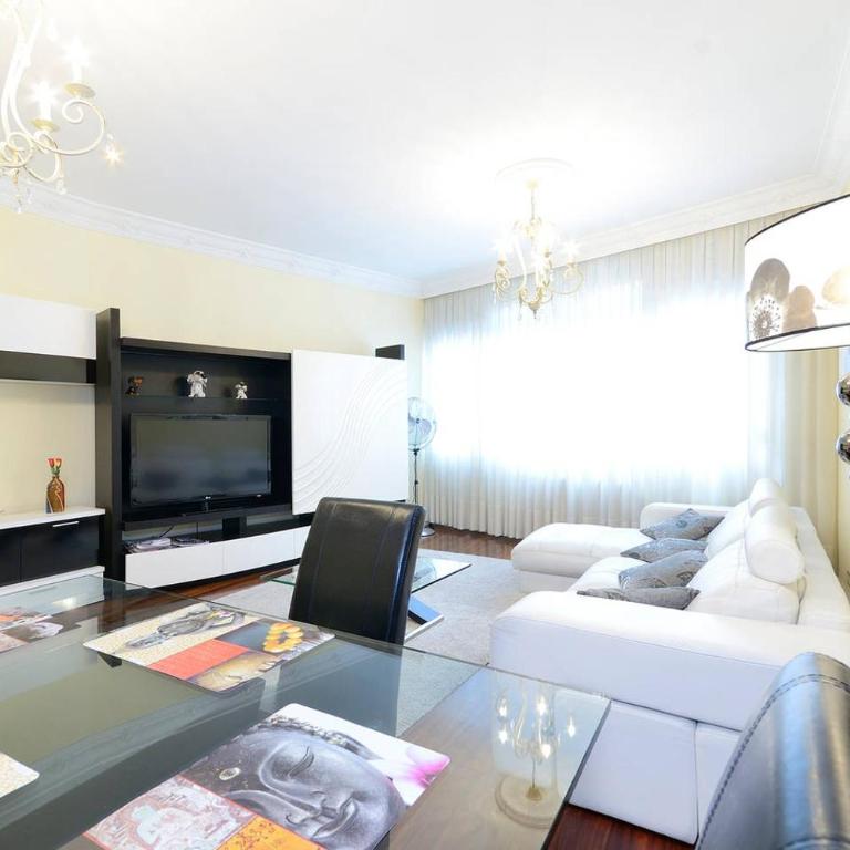 Apartamento frente al Guggenheim con wifi y parking privado ZBE -bajas emisiones gratis - Two-Bedroom Apartment - 4