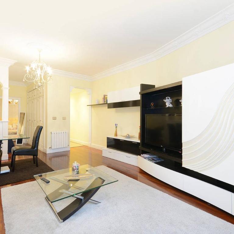 Apartamento frente al Guggenheim con wifi y parking privado ZBE -bajas emisiones gratis - Two-Bedroom Apartment - 5