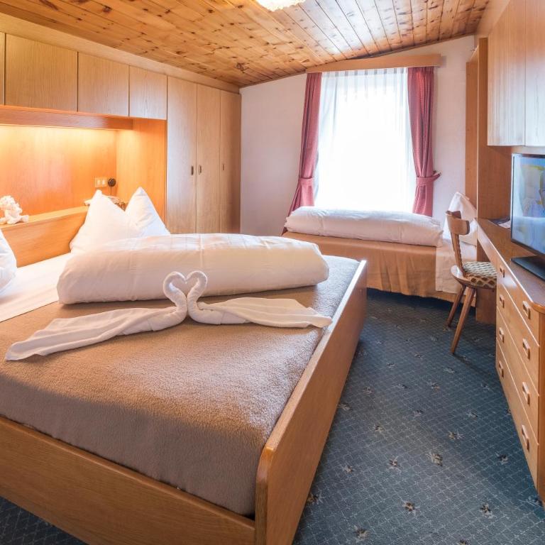 Hotel Serena - Standard Doppelzimmer mit Balkon - 6