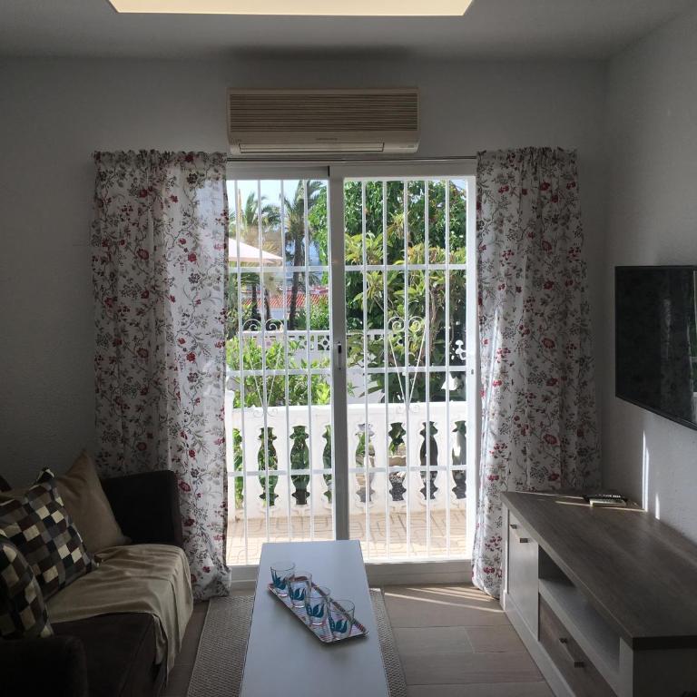 Vista Bahia II Apartments- top floor with balcony views & ground floor with garden and BBQ - Apartment - Ground Floor - 22