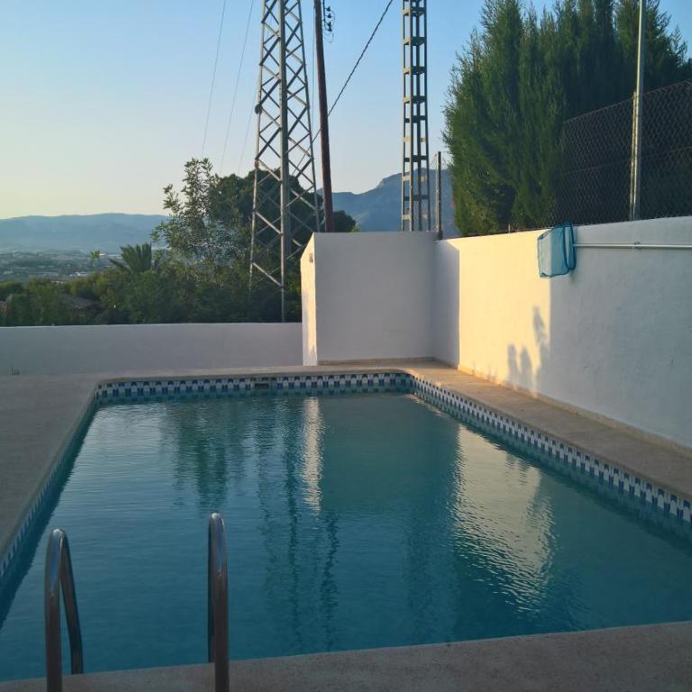 Vista Bahia II Apartments- top floor with balcony views & ground floor with garden and BBQ - Apartment - Ground Floor - 20