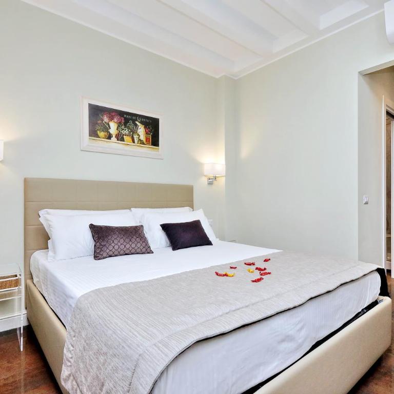 Piazza Venezia Grand Suite - Deluxe Queen Room - 20