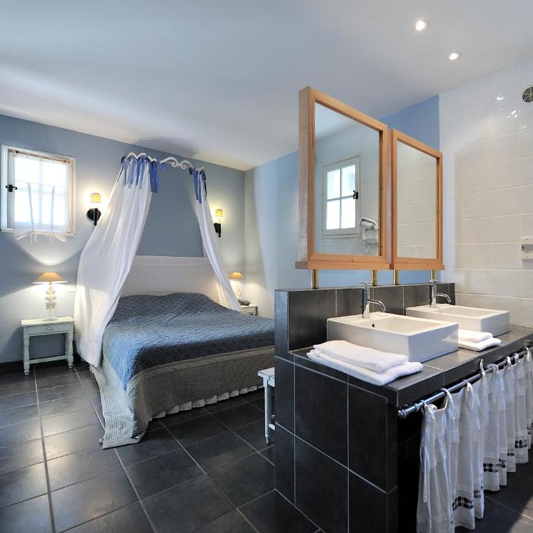 Logis Hôtel restaurant des Pins - Chambre Double Prestige - 4