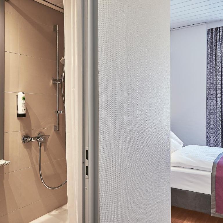 Hotel Central Luzern - Standard Einzelzimmer - 4