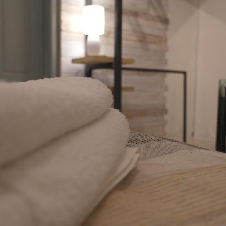 My Eco Rooms Olbia - Camera Tripla con Bagno Privato Esterno - 1