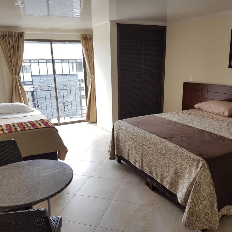 Hotel Castellana Group - Habitación Triple - 3
