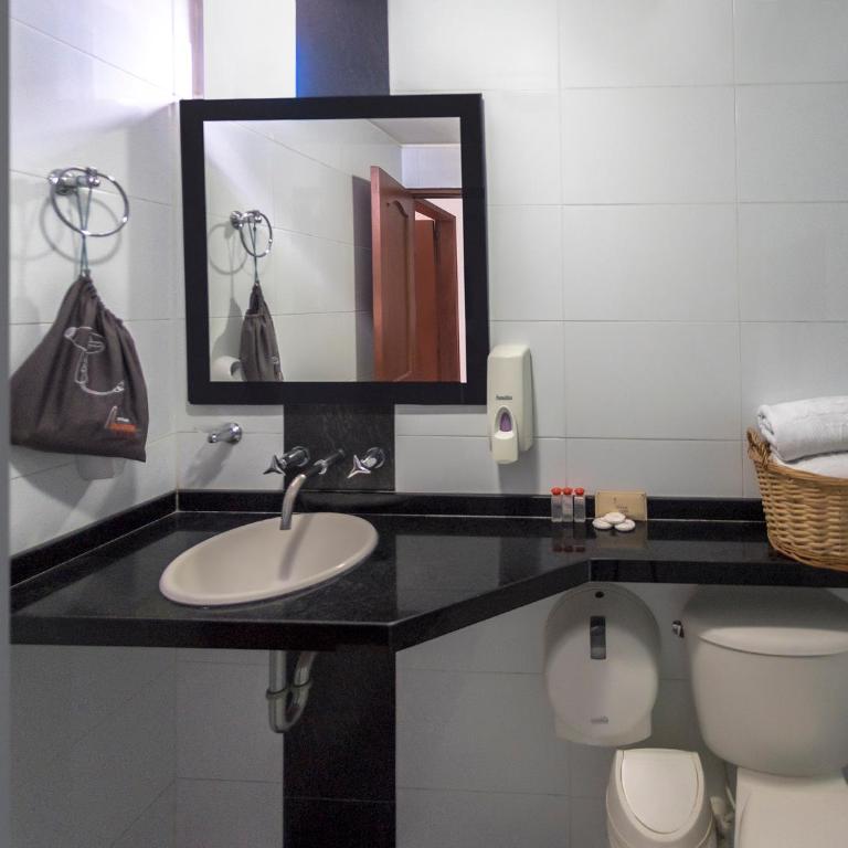 Hotel Buena Vista - Habitación Doble Estándar - 2 camas - 6