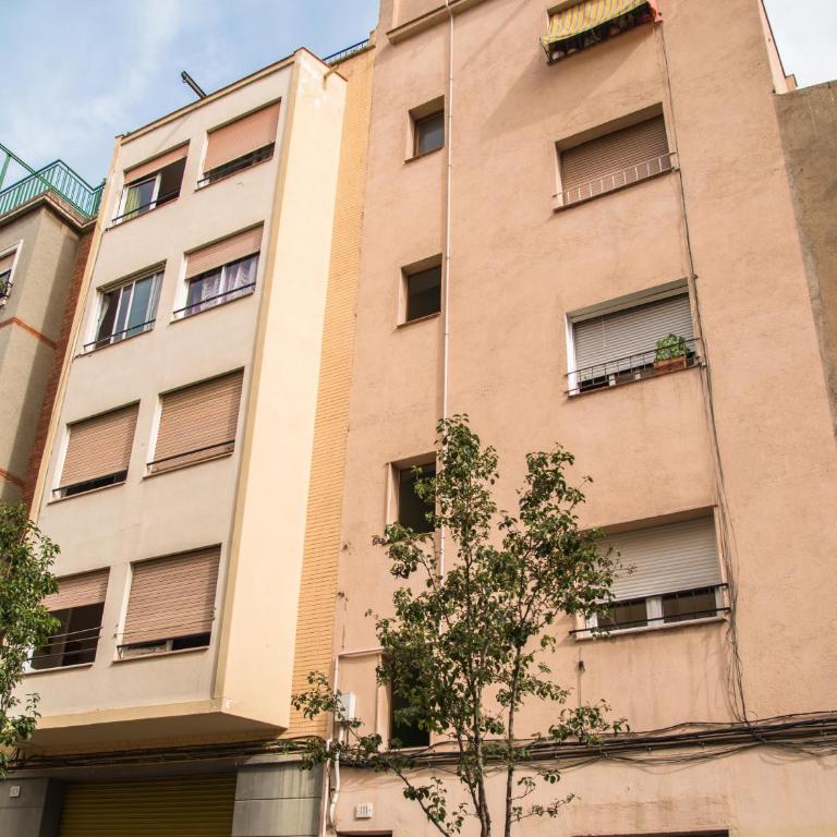 Camp Nou, Europa Fira - modern two-bedroom apartment with heating - Apartamento de 2 dormitorios - 45