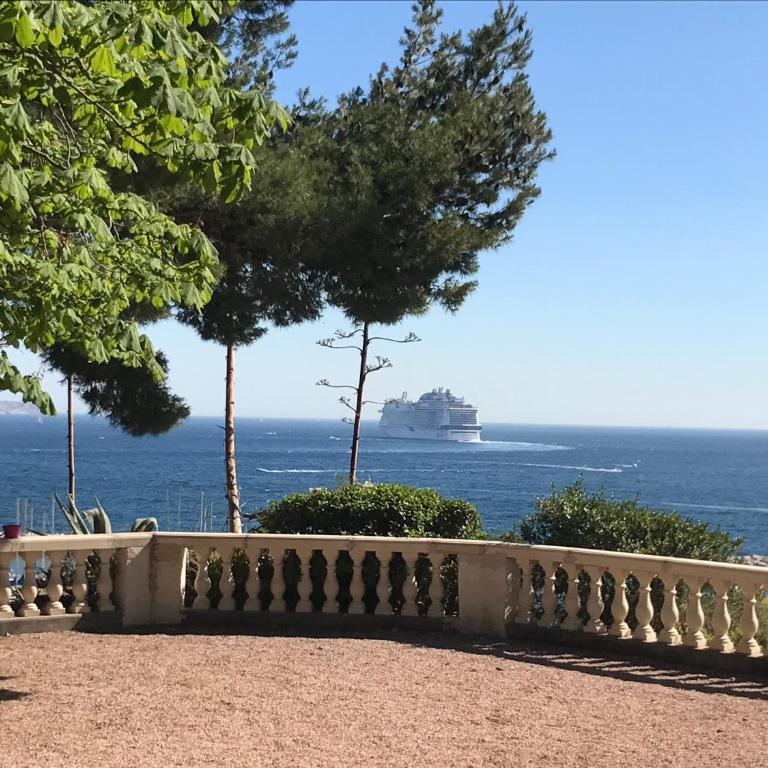 Maison d'Hôtes La Bastide Bleue - Chambre Double - Vue sur Mer - 10
