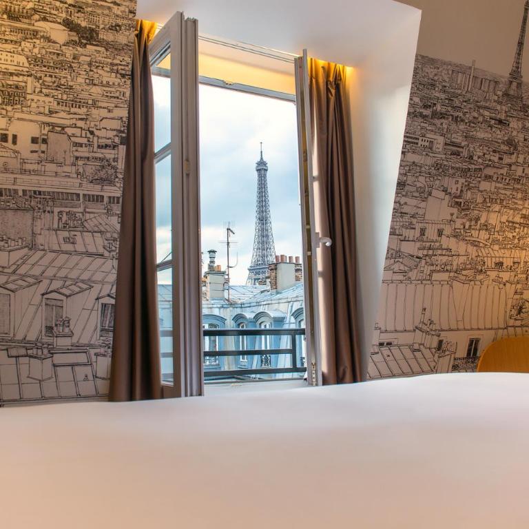Cler Hotel - Chambre Double - Vue sur Tour Eiffel - 12