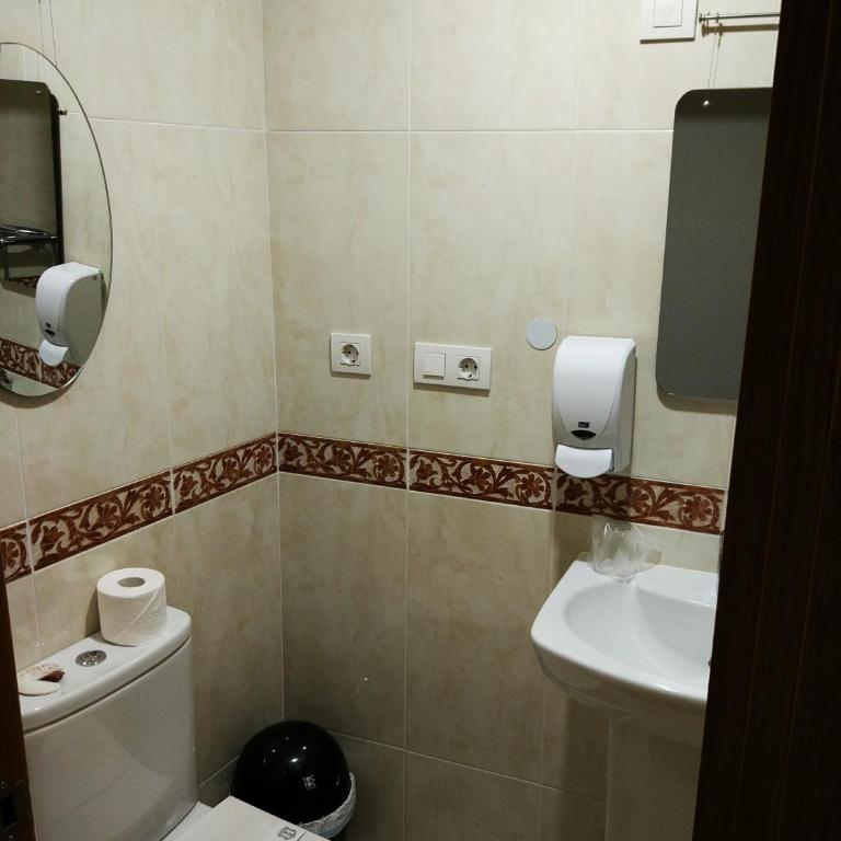 Toctoc Rooms - Habitación Triple Estándar - 2