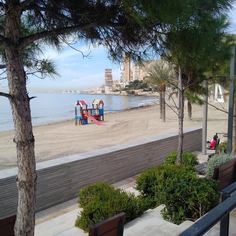 Delmar Apartment - Three-Bedroom Apartment with Sea View - 24