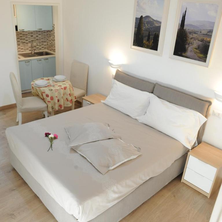 Piccolo Borgo Antico - Appartamento Superior con Balcone - 10
