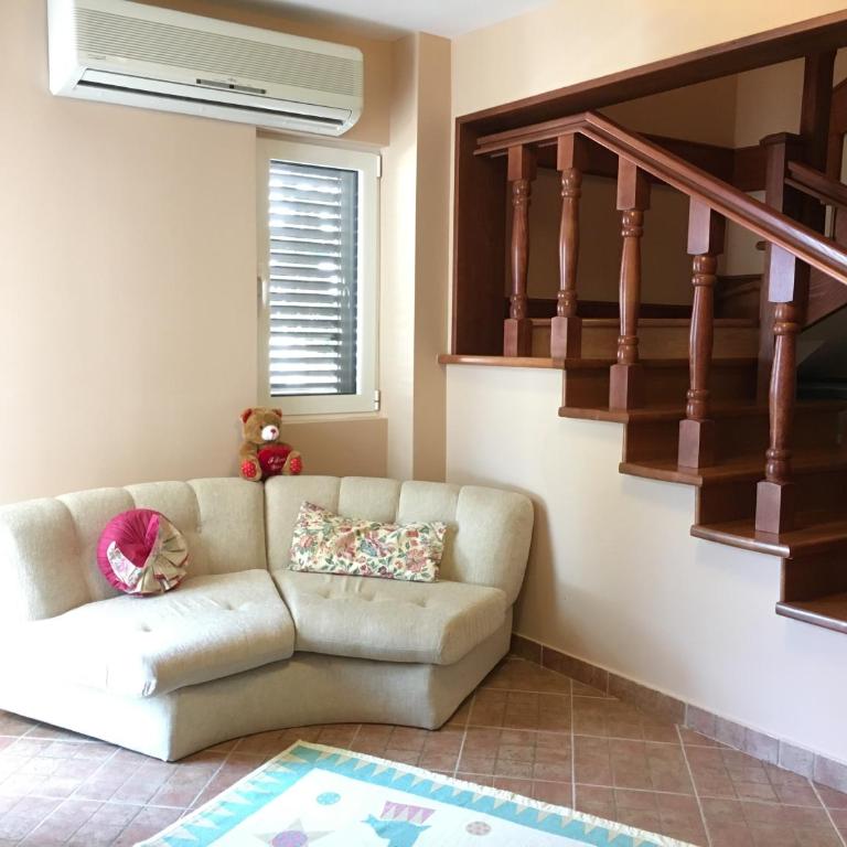 Villa Julia - Two-Bedroom Villa - 16