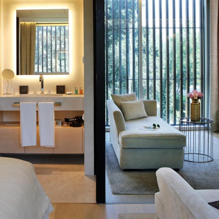 ABaC H&R Barcelona Monument - Deluxe Room (1 or 2 people) - 3