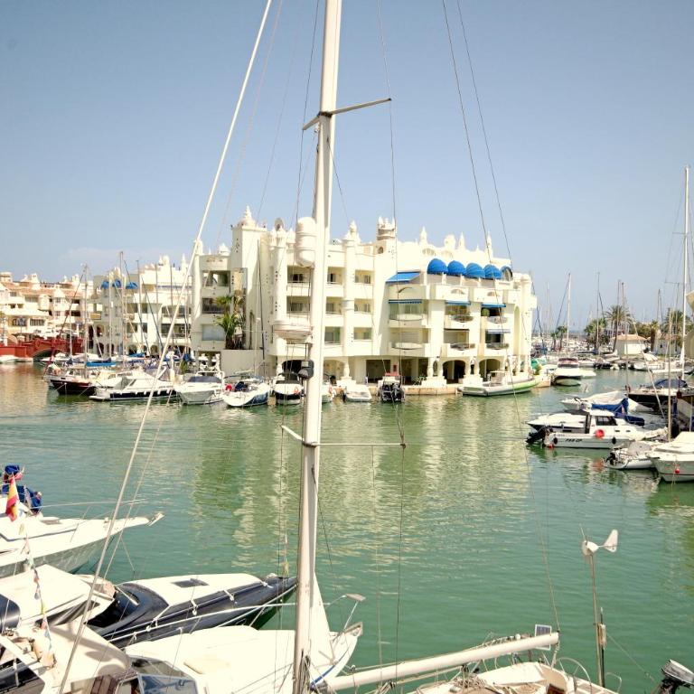 Puerto Marina waterfront apartment - Apartamento con vistas al mar - 19
