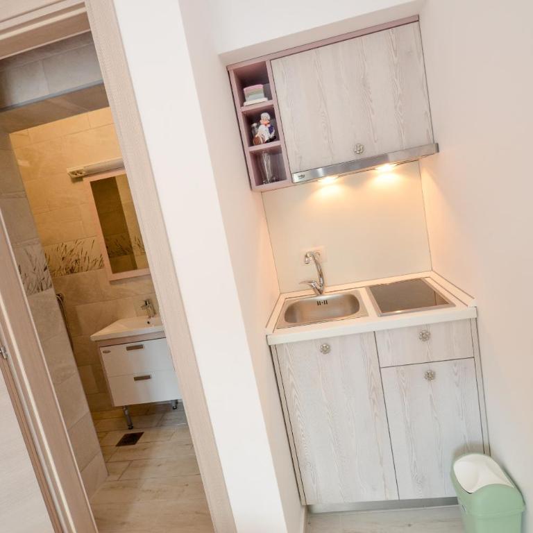 Guesthouse Grotta Di Nicola - Double Room with Sea View - 16