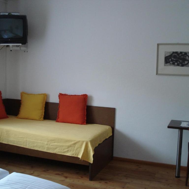 Gästehaus Obwexer - Dreibettzimmer - 3