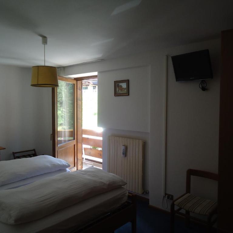 Hotel Pensione Dolomiti - Camera Matrimoniale/Doppia con Letti Singoli - 1