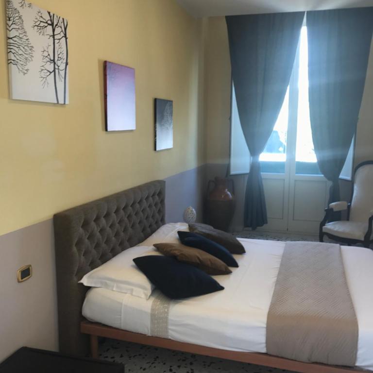 B&B Le Colonne - Camera Tripla Deluxe con Vista Mare - 5