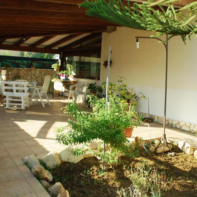 La Casetta di Dany & Alby - Appartamento con Giardino - 5