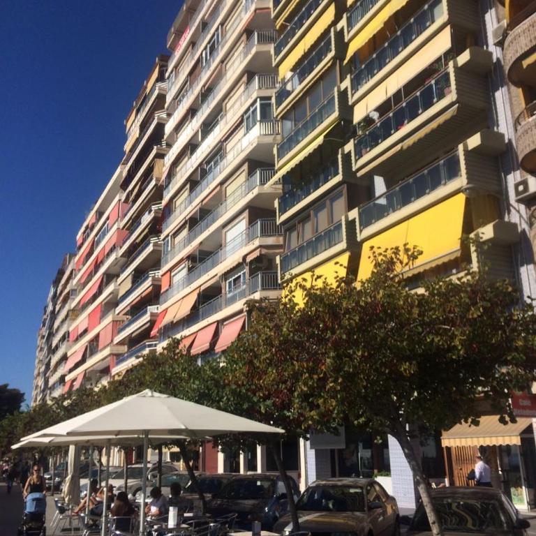 Apartamento Deluxe Playa Alicante - Deluxe Apartment - 40
