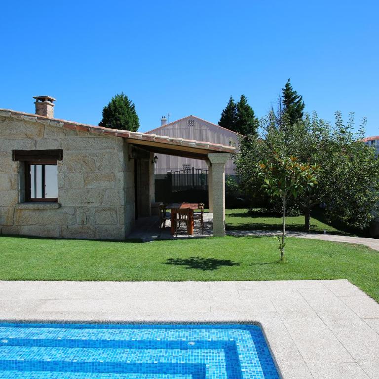Casa rural con piscina Viña de Millan - Three-Bedroom House - 23