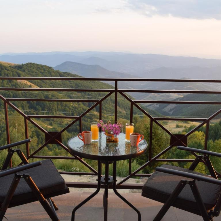 Apartment Andrijana - Apartment with Mountain View - 1