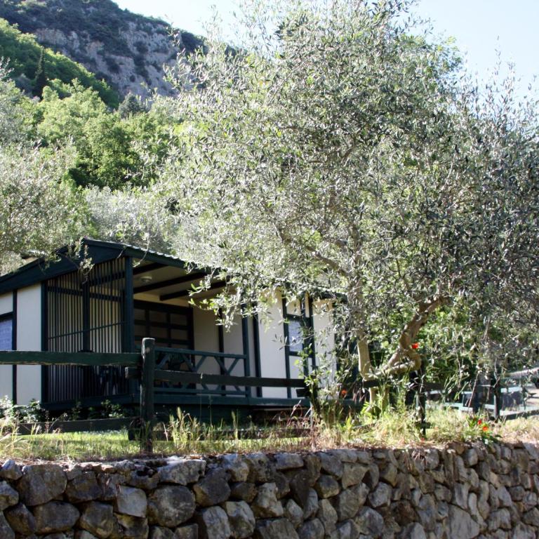 Camping Domaine Sainte Madeleine - Chalet 2 Chambres - 4