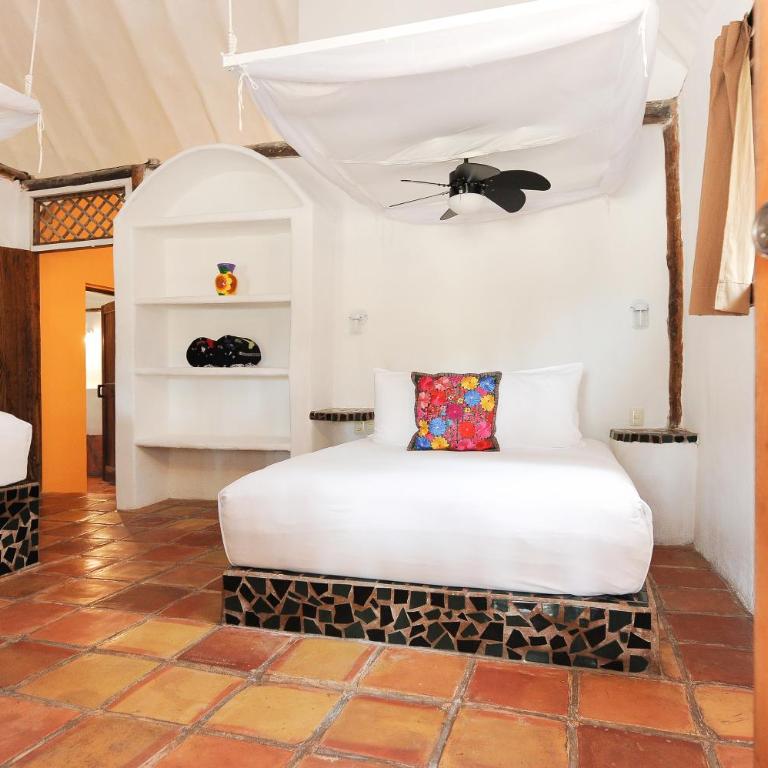 Zamas Hotel - Habitación Jardín con vistas parciales al mar - 9