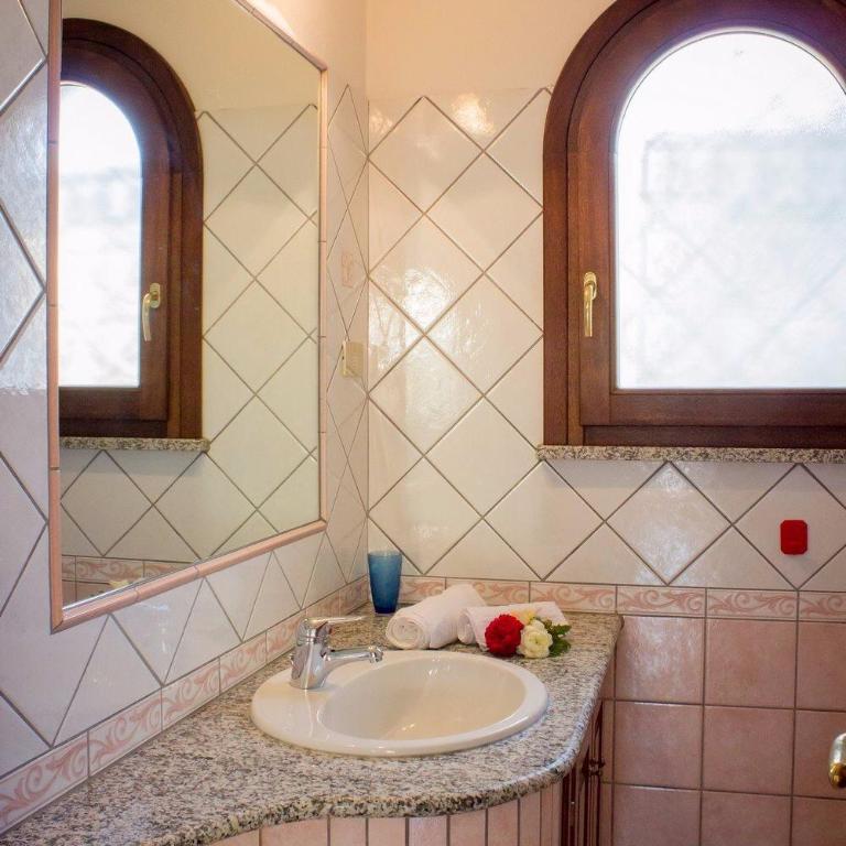 Residence L'Uddastru - Appartamento con 2 Camere da Letto e Terrazza - 4