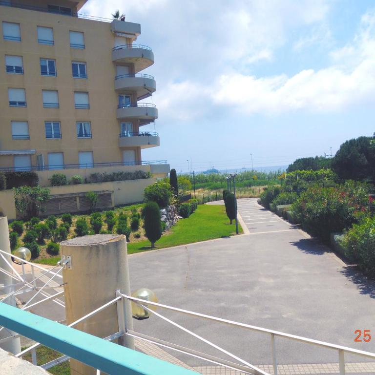 Les Pins Bleus - Antibes Juan Les Pins - Apartamento con vistas al jardín - 11