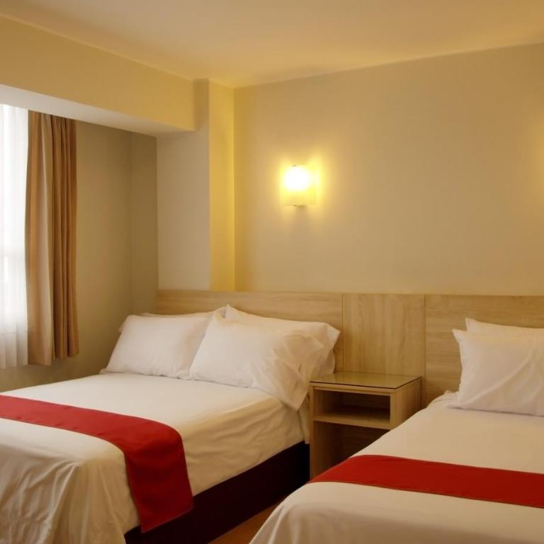 Hotel San Remo - Family Room - 1
