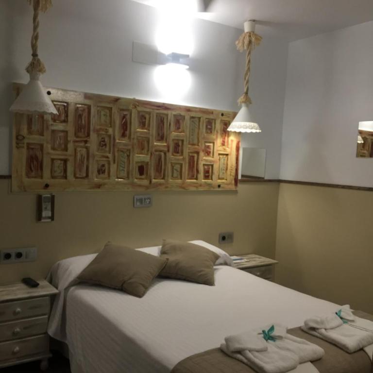 Hostal Boutique Luna de Gavín - Double or Twin Room - 19