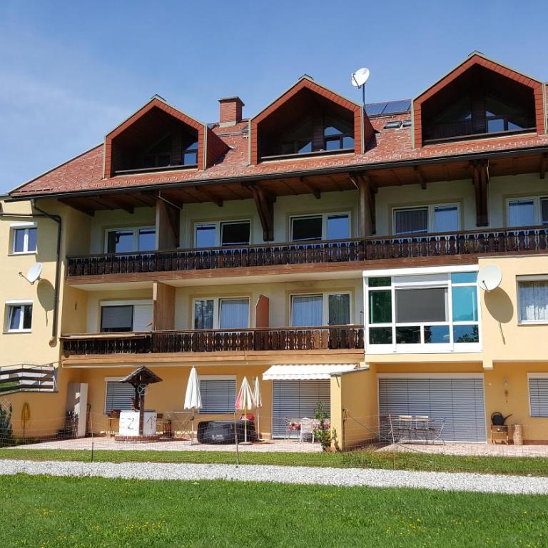 Ferienhaus Seeblick - Apartment mit Terrasse - 13