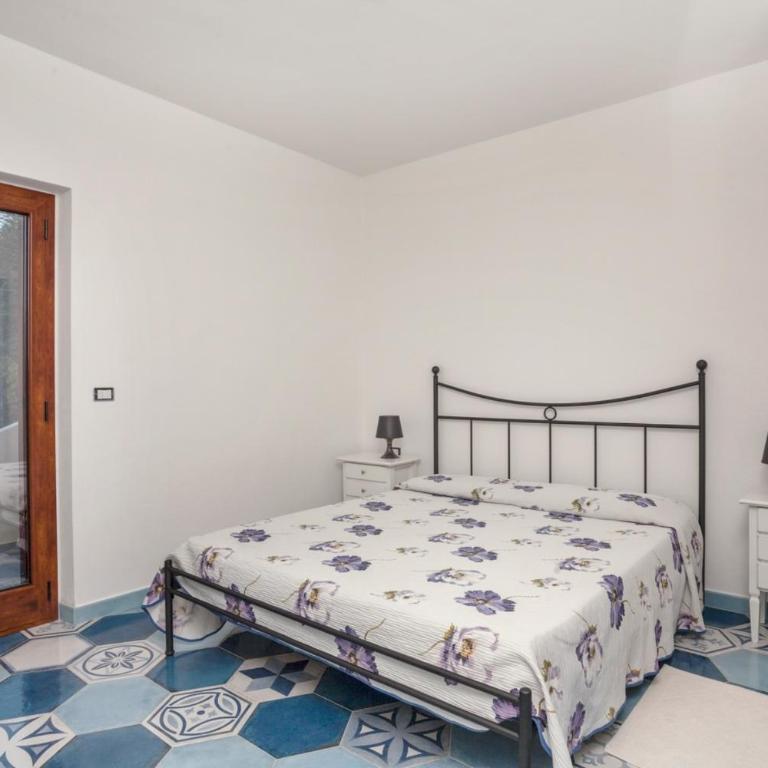 Seliche - Camera Matrimoniale con Balcone - 11