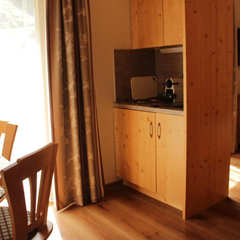 Haus Hintertux - Deluxe Doppel-/Zweibettzimmer mit Bergblick - 2
