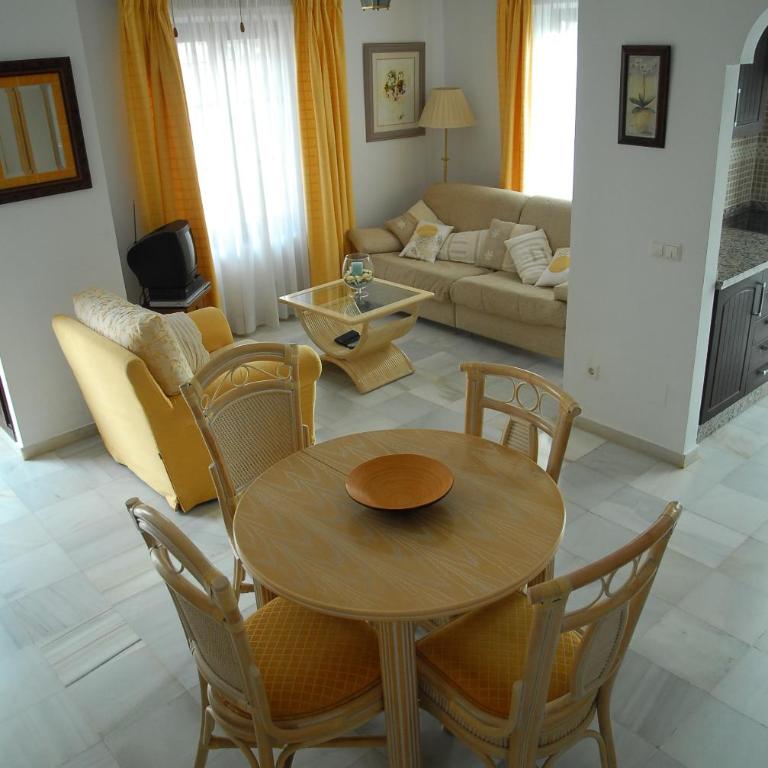 Spacious Andalusian Apartment with Pool and Level Access - Apartamento - Planta baja - 20