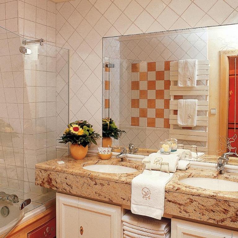 Logis Hotel Saint-Martin - Suite - 10