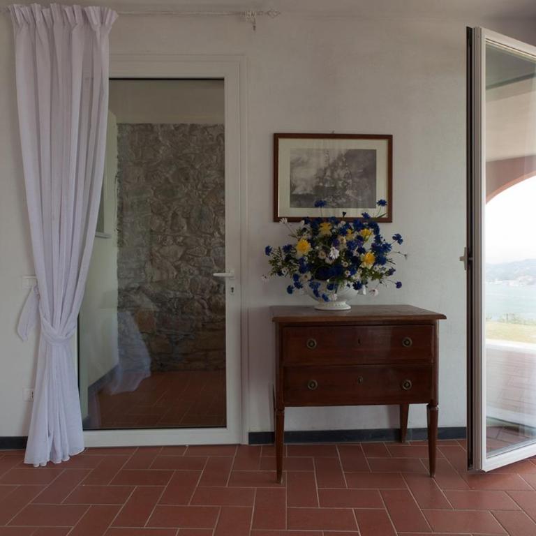 Villa Bellosguardo Apartments - Standard Apartment - 11