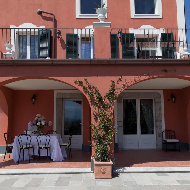 Villa Bellosguardo Apartments - Studio Apartment - 11