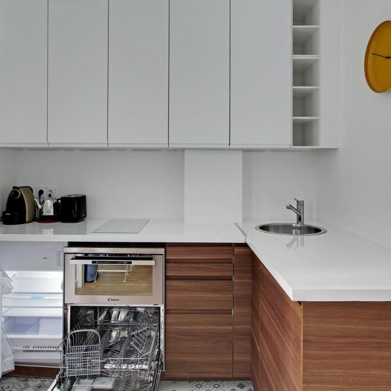 Pick a Flat's Apartment in Montmartre - Rue des Martyrs studio - Studio-Apartment - 10